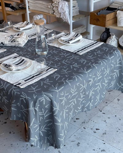 Mantel Antimanchas (hojas)