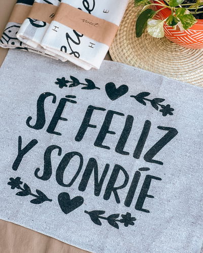 Paño de piso (se feliz - gris)