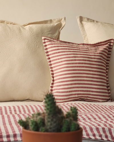 Set X2 Almohadones - 40x40 - Natural/Bordo