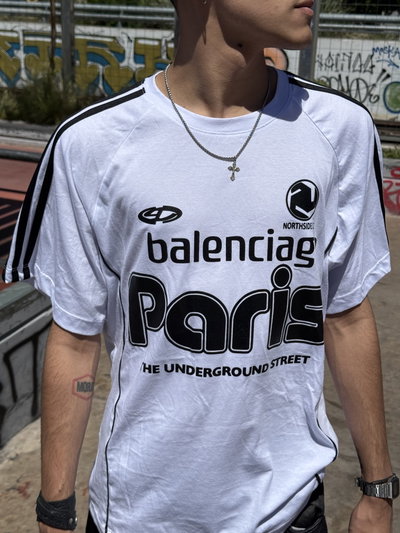 REMERA BALENCIAGA PARIS 