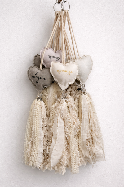 SUJETADOR DE CORTINAS ARTESANAL CON ENCAJE