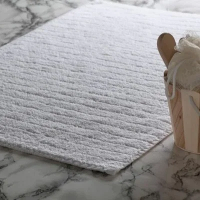 ALFOMBRA DE BAÑO HOTELERA