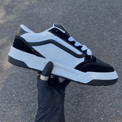 VANS U HYLANE NEGRA