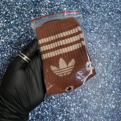 ADIDAS “MARRÓN”