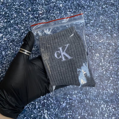 CALVIN KLEIN “GRIS”