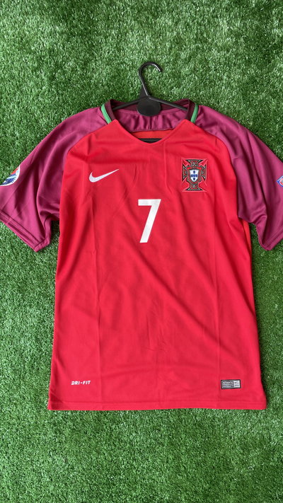 CAMISETA RETRO PORTUGAL 2016