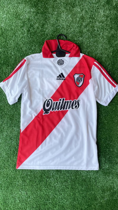 CAMISETA RETRO DE RIVER 1999