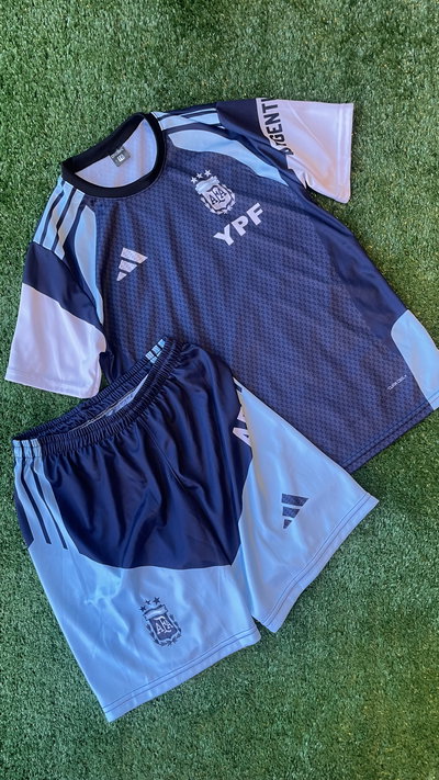 CONJUNTO DE ENTRENAMIENTO AFA DE NIÑO