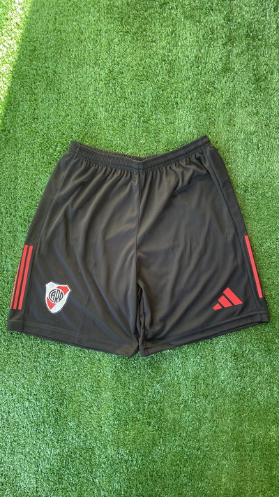 SHORT DE RIVER