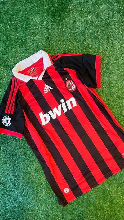 CAMISETA RETRO DEL MILAN
