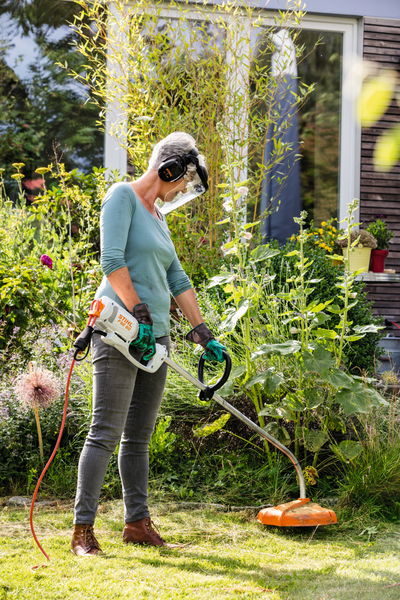 DESMALEZADORA ELECTRICA FSE 60 - STIHL