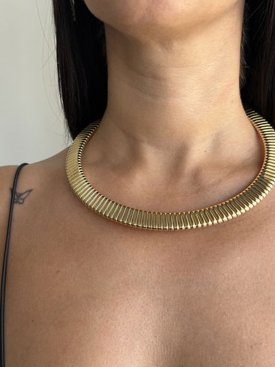 Collar Cleopatra dorado