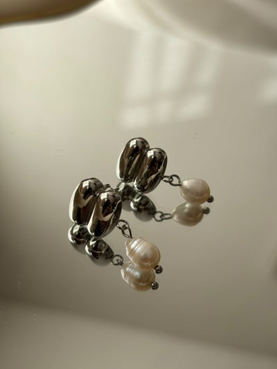 Aros Camelia