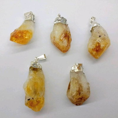 DIJE PICO CITRINO MEDIANO - En bruto con electroplay