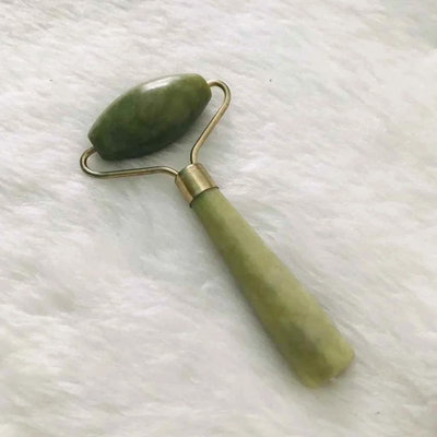 RODILLO MASAJEADOR FACIAL DE JADE