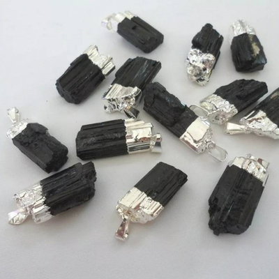 DIJE TURMALINA NEGRA GRANDE - En bruto con electroplay