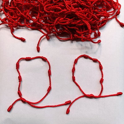 PULSERA ROJA 7 NUDOS