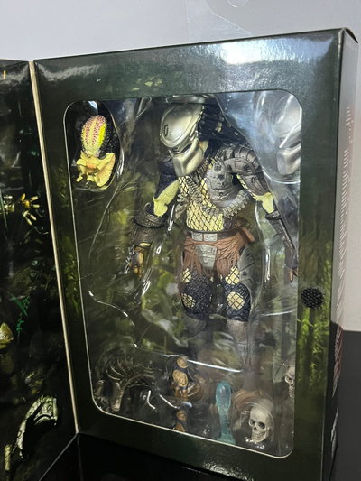 PREDATOR JUNGLE HUNTER (NECA)