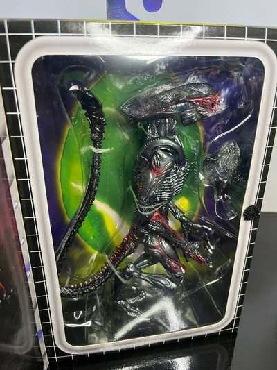 ALIEN NIGHT COUGAR (NECA)