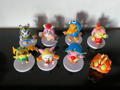 DIGIMON DISFRASADOS (SET)