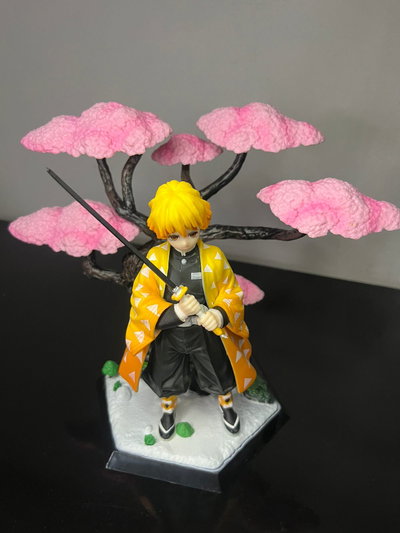 ZENITSU AGATSUMA DIORAMA (DEMON SLAYER) 22CM