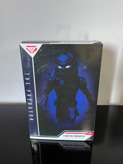 PREDATOR ULTIMATE FUGITIVE (NECA)