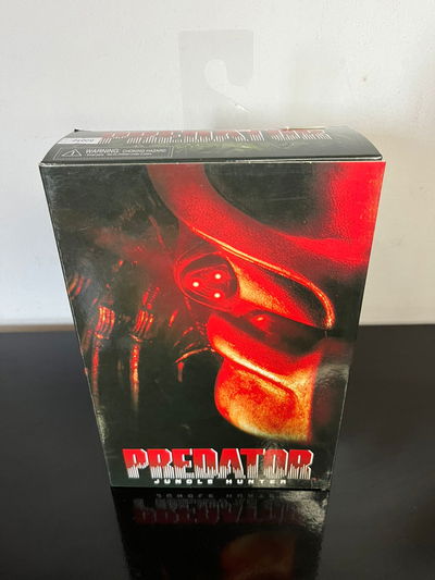 PREDATOR JUNGLE HUNTER (NECA)