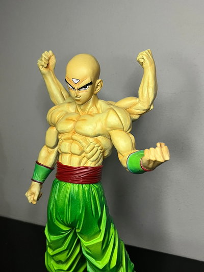 TEN SHIN HAN (DRAGON BALL)