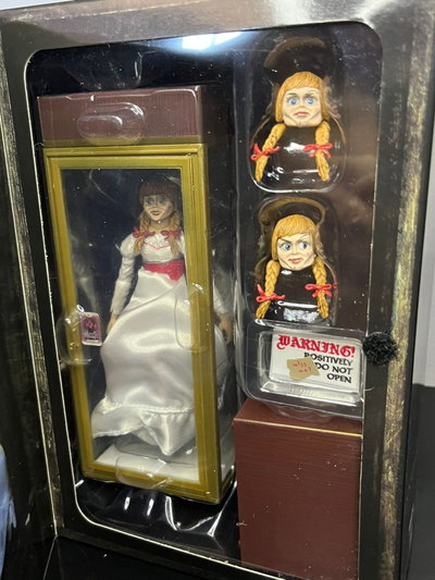 ANABELLE (NECA) 
