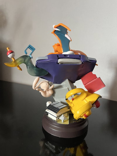 DIORAMA DE POKEMONES (POKEMON) 25CM