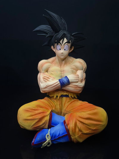 Goku  sentado (17CM) Figura Dragon Ball - Girutoys