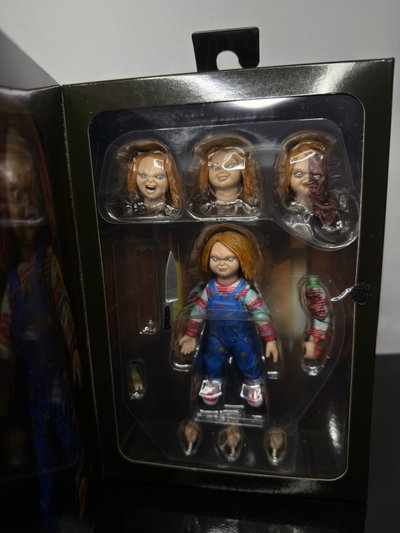 Chucky (13CM) Figura Articulada NECA - Girutoys