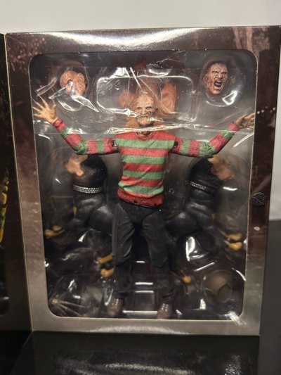 Freddy A Nightmare On Elm Street (18CM) Figura Articulada NECA - Girutoys