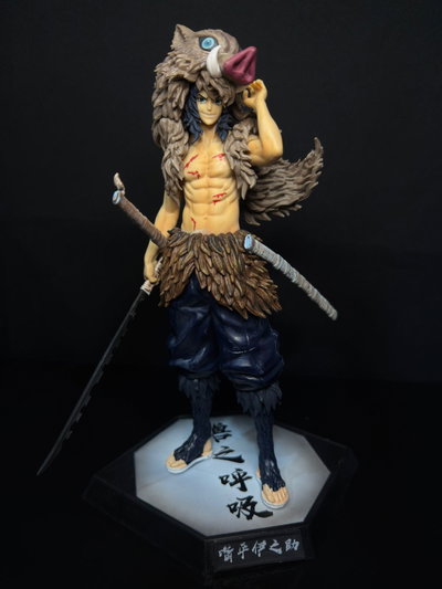 Inosuke Hashibira (31CM) Figura Demon Slayer - Girutoys
