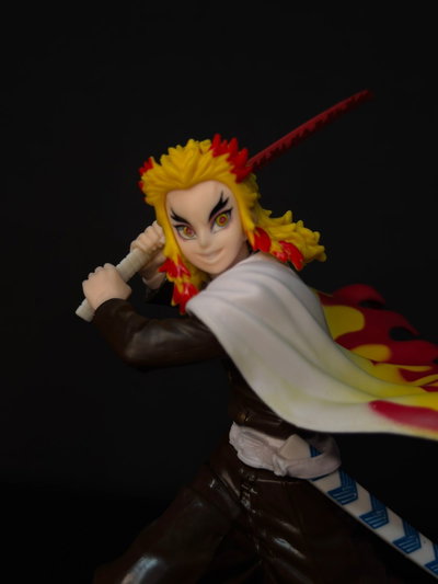 Kyojuro Rengoku (20cm) figura Demon Slayer