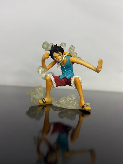 Luffy Gashapon (9CM) Figura One Piece - Girutoys