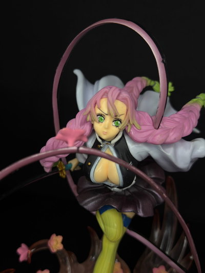 Diorama de Mitsuri Kanroji (28CM) Figura Demon Slayer - Girutoys