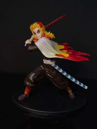 Kyojuro Rengoku (20cm) figura Demon Slayer