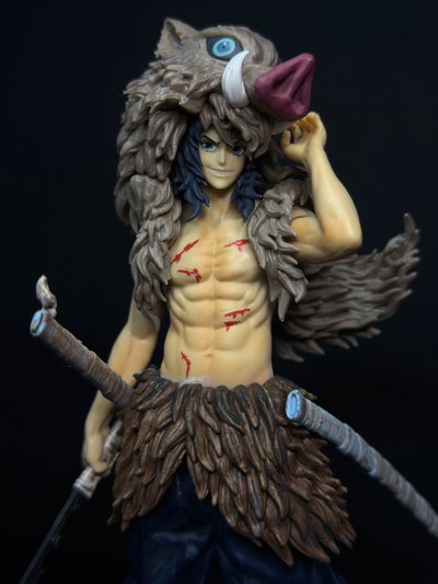 Inosuke Hashibira (31CM) Figura Demon Slayer - Girutoys