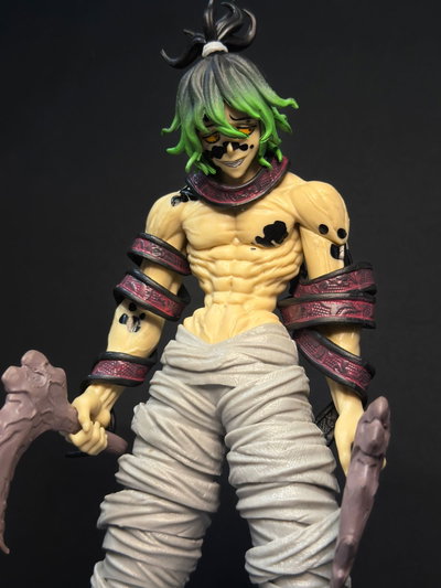 Gyutaro (30CM) Figura Demon Slayer - Girutoys