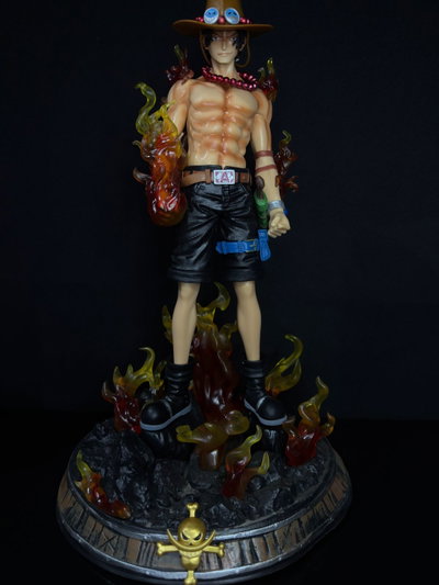 Enorme diorama de ACE (43CM) Figura One Piece - Girutoys