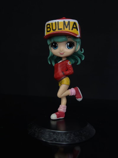 BULMA CAMPERA ROJA (16CM) FIGURA DRAGON BALL - GIRUTOYS