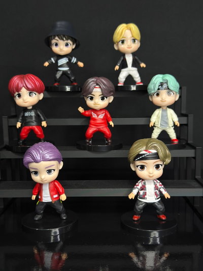 SET X 7 BTS (8CM) SET BTS KPOP - GIRUTOYS