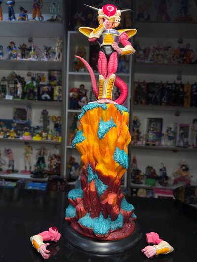 FREEZER PRIMERA FORMA STUDIO  (52CM) FIGURA DRAGON BALL - GIRUTOYS