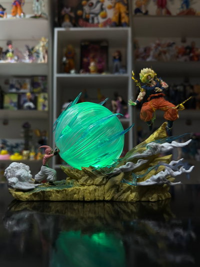 DIORAMA GOKU VS KID BUU (28CM L) DIORAMA DRAGON BALL - GIRUTOYS