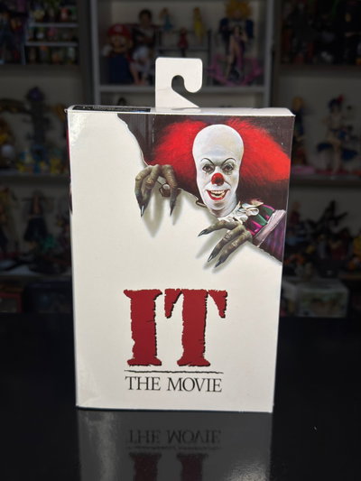 IT PENNYWISE (1990) (19CM) FIGURA ARTICULADA NECA - GIRUTOYS