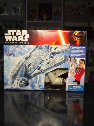 MILLENNIUM FALCON HASBRO (...) FIGURA STAR WAR - GIRUTOYS