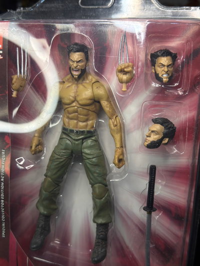 WOLVERINE MARVEL SELEC (20CM) FIGURA MARVEL - GIRUTOYS