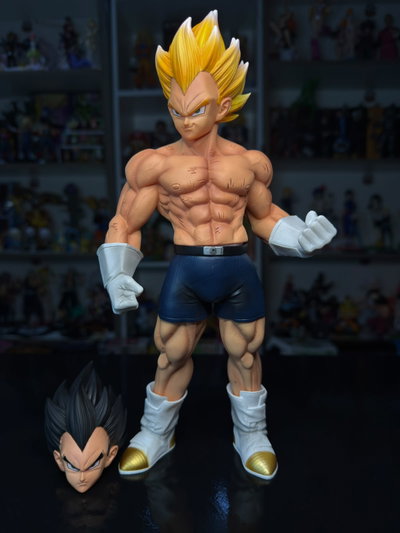 VEGETA MUSCULOSO (29CM) FIGURA DRAGON BALL - GIRUTOYS