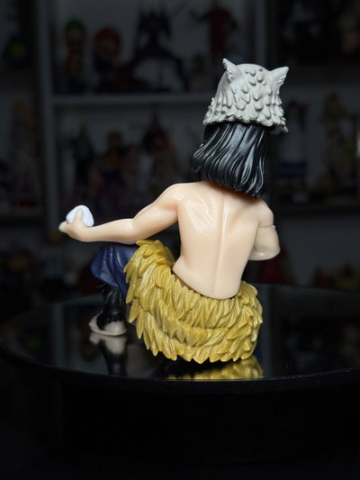 INOSUKE HASHIBIRA SENTADO COMIENDO (13CM) FIGURA DEMON SLAYER - GIRUTOYS